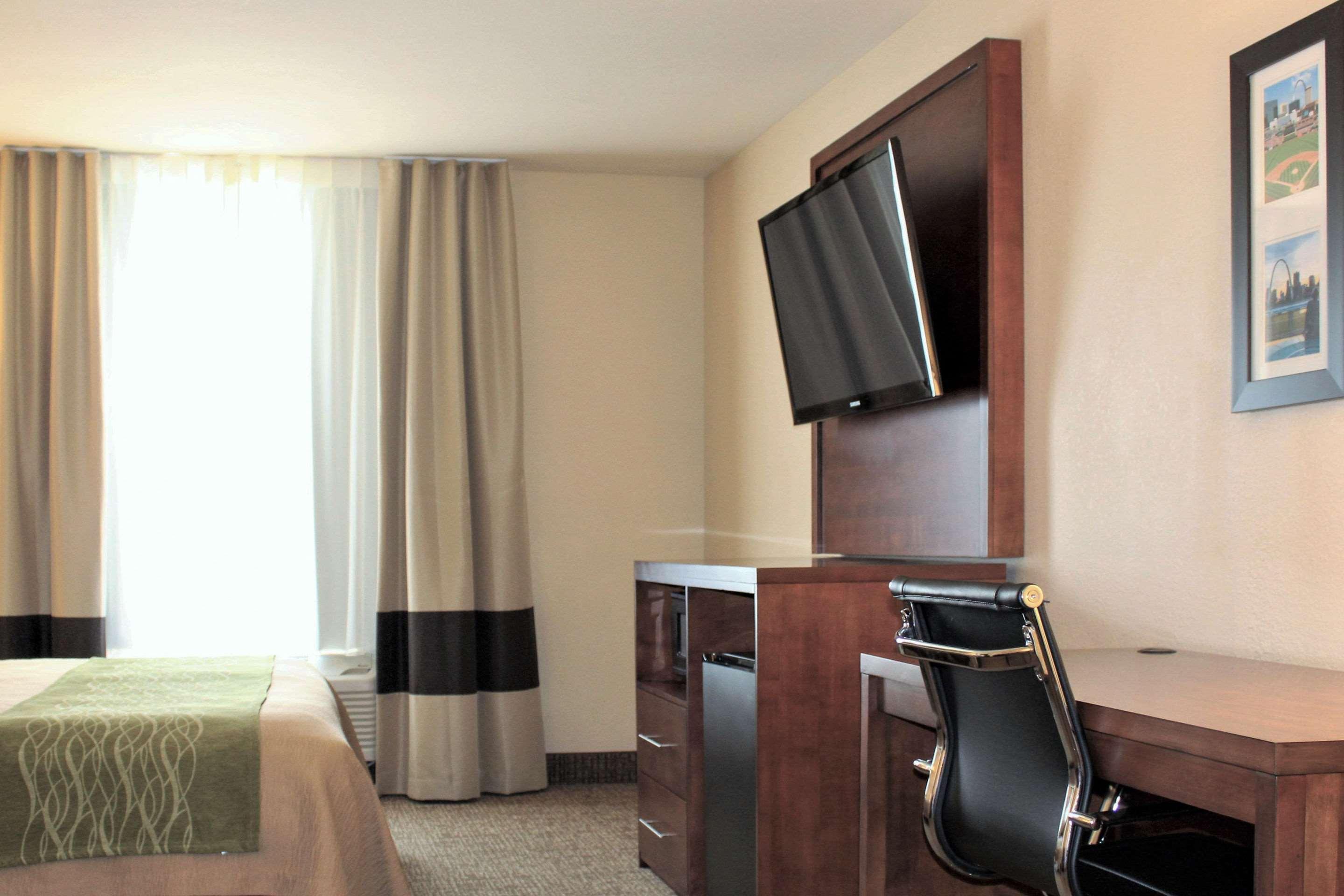 Comfort Inn & Suites St Louis - Chesterfield Exteriér fotografie
