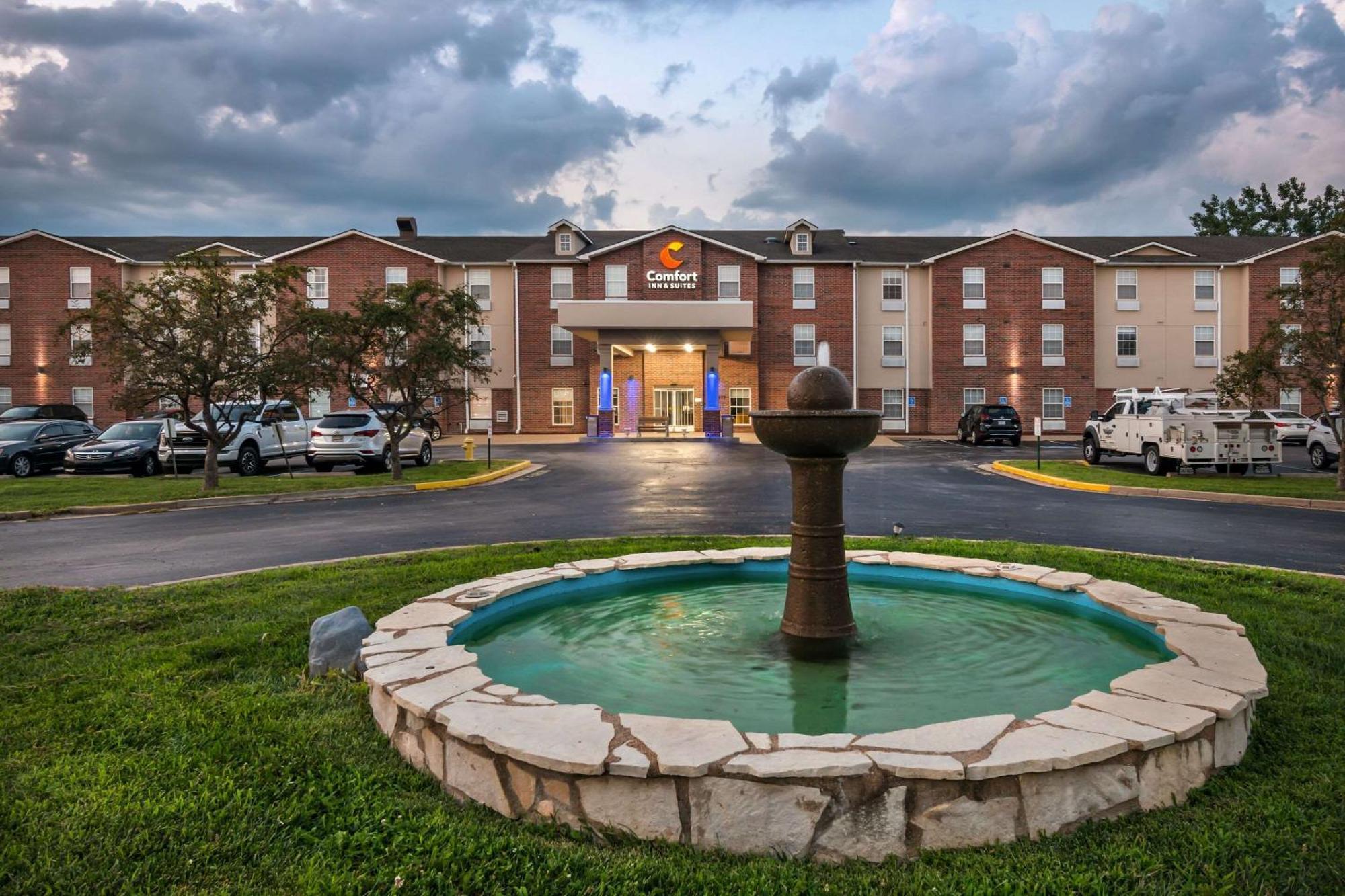 Comfort Inn & Suites St Louis - Chesterfield Exteriér fotografie