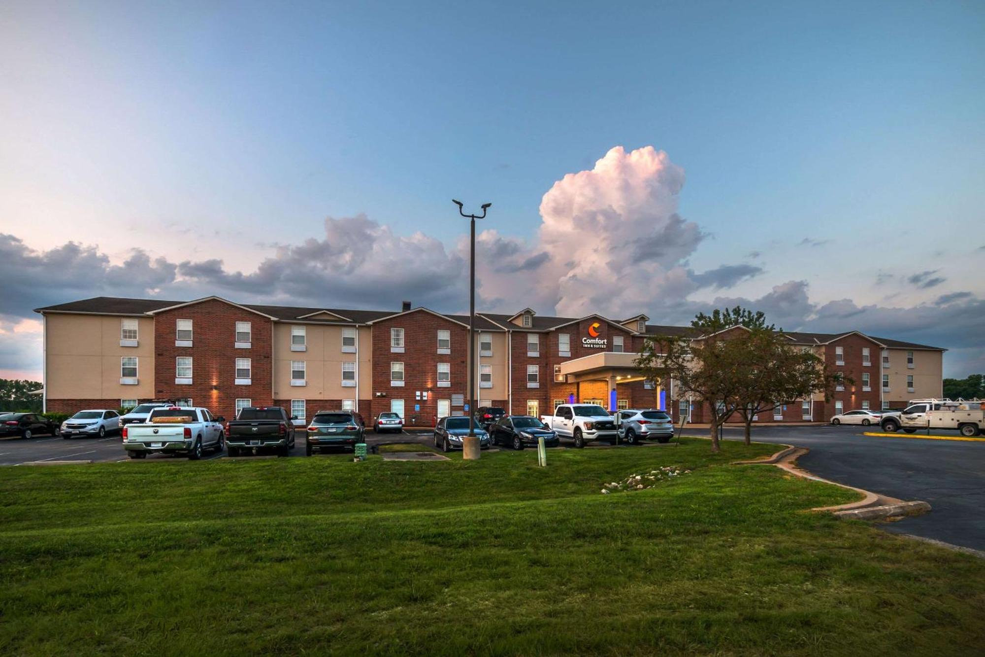Comfort Inn & Suites St Louis - Chesterfield Exteriér fotografie